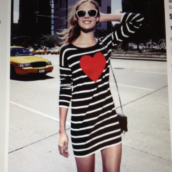 Express Dresses & Skirts - 🎉Host Pick Super Cute Heart And Stripes Dress 🎉