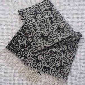 Cashmere Paisley Boho Scarf