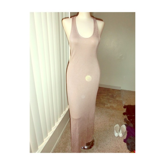 Dresses & Skirts - Cream colored maxi dress