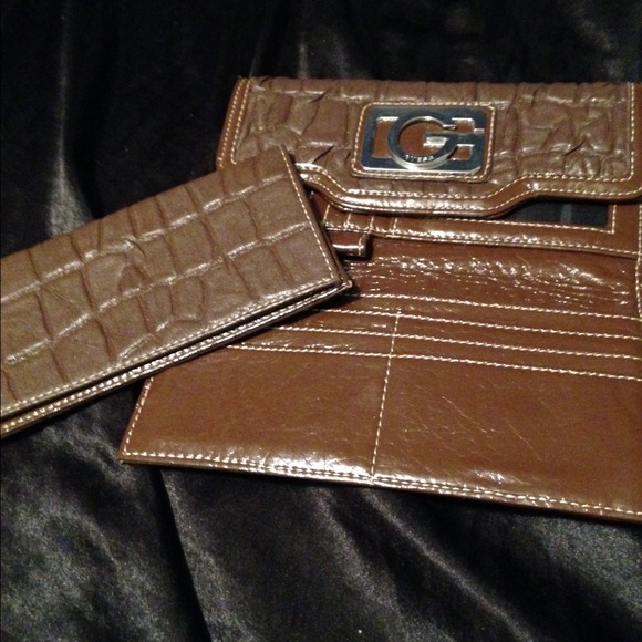 Guess Wallet