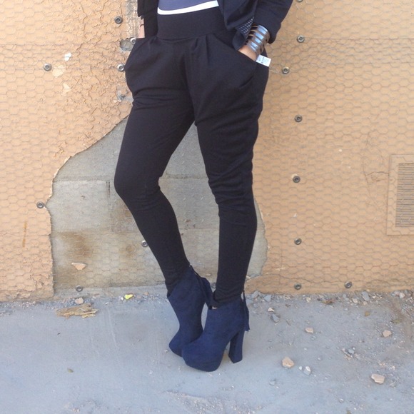 Black Harlem pants
