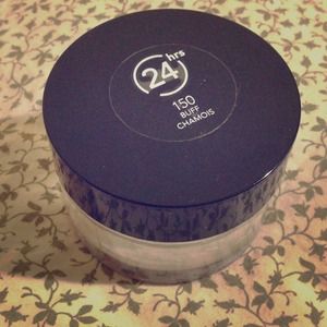 Revlon Colorstay Whipped Foundation