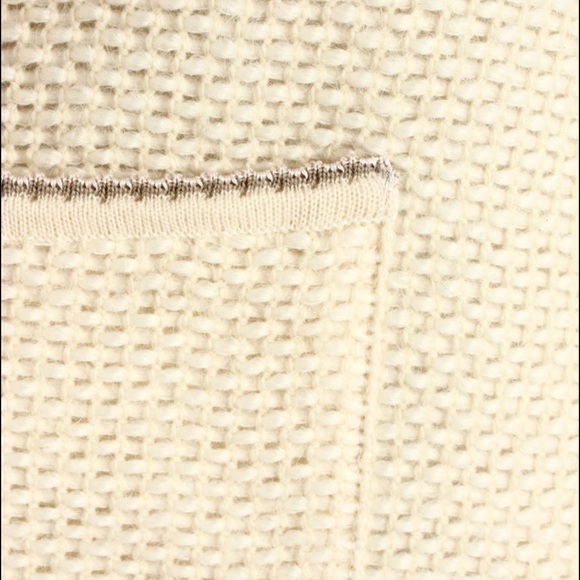 CHANEL ivory twin set 38 vintage sz. 6 - Picture 2 of 4