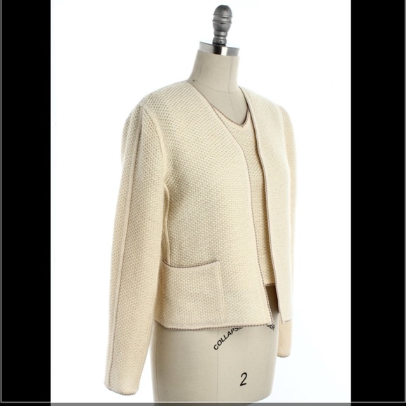 CHANEL ivory twin set 38 vintage sz. 6 - Picture 4 of 4