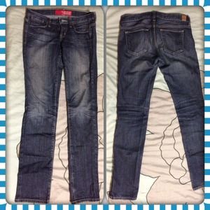 ⚠️️REDUCED⚠️ Guess Jeans 👖💙