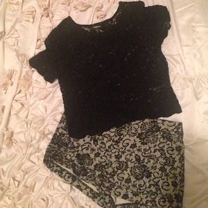 Lace Bebe top and shorts XS top bottom size 2