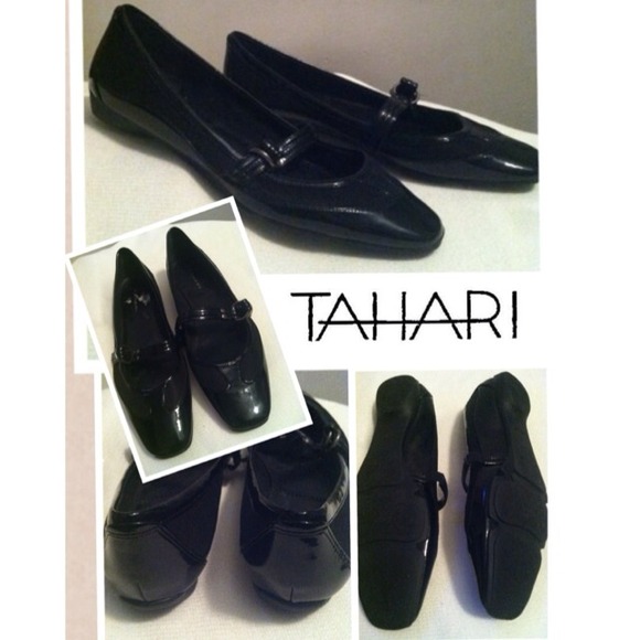 TAHARI Mary Jane flats
