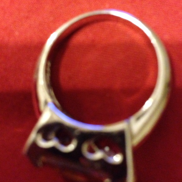 Traded - Picture 4 of 4
