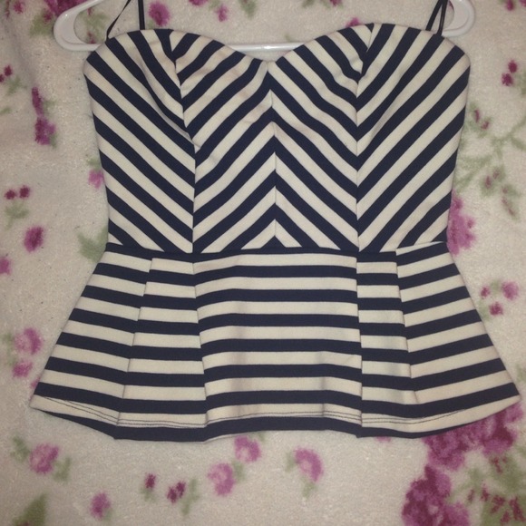 Strapless navy blue & white stripes tube top