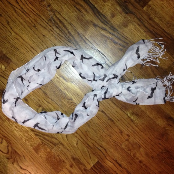 Scarf - Picture 3 of 3