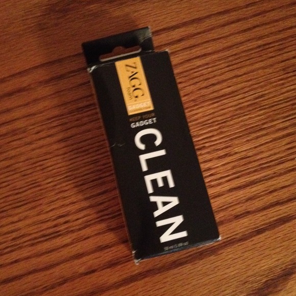 ZAGG gadget cleaner. Never used!