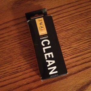 ZAGG gadget cleaner. Never used!