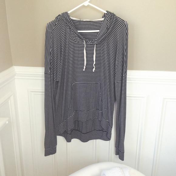 Brandy Melville hoodie