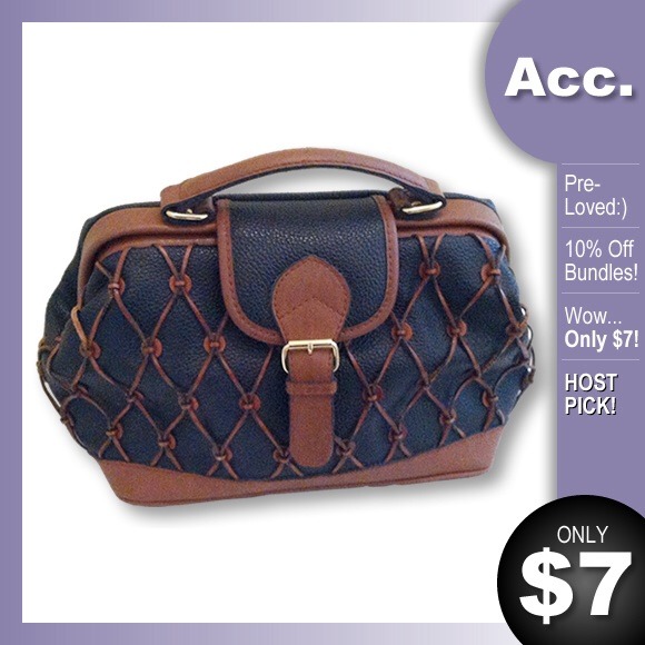 Black Designer Bag by HARVÉ BENARD