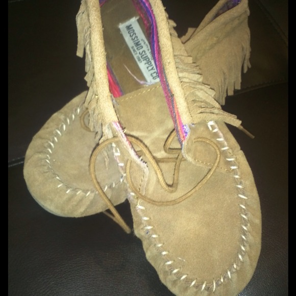 Moccasins ON HOLD FOR @g00ds