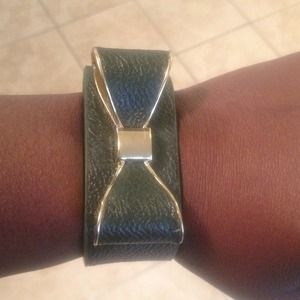 Green leather bracelet