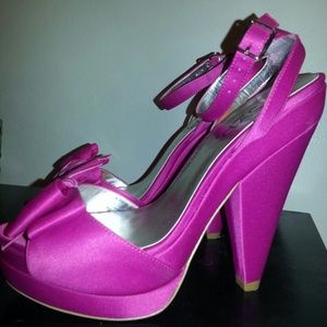 Magenta rsvp heels