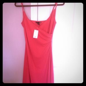 Coral dress very chic