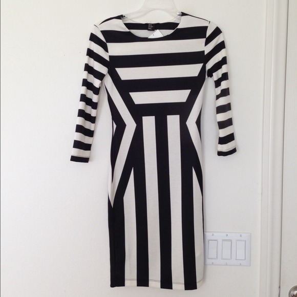 H&M Dresses - H&M black and white stripe dress H&M Dresses - H&M black and white stripe dress