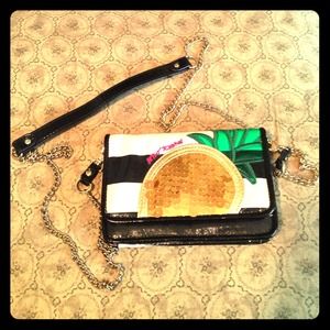 small betsey johnson cross body bag