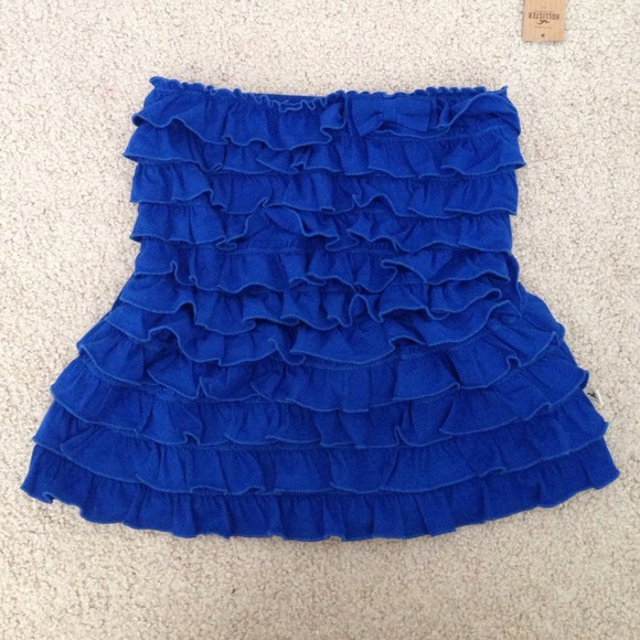 💙sold in bundle💙Hollister tube top