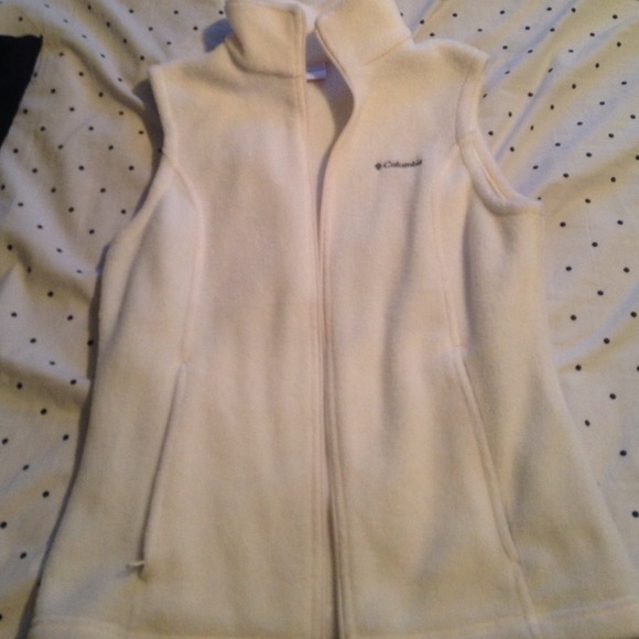 Columbia fleece vest
