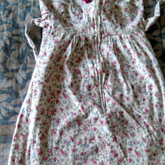 Summer dress - Picture 4 of 4