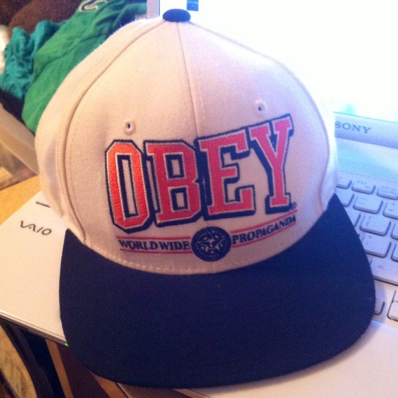 Offwhite Obey snapback