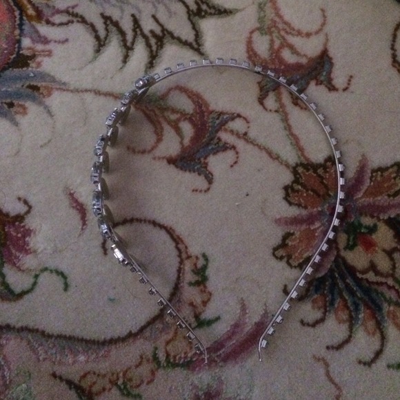 2 headband bundle- brand new never used - Picture 2 of 4