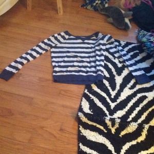 Long sleeved white and blue striped
