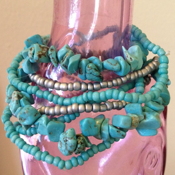 Stretchy turquoise bead bracelets