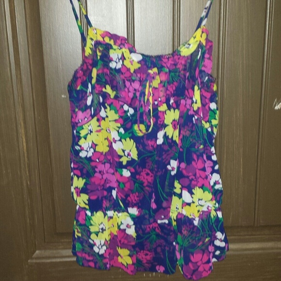 Forever 21 tank