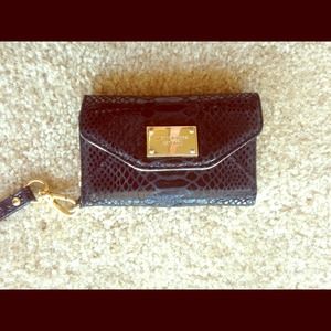 Michael Kors black iPhone 4/4s