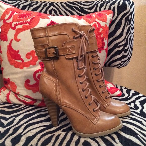Lace up boots