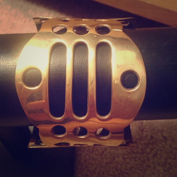 Gold Grecian cuff