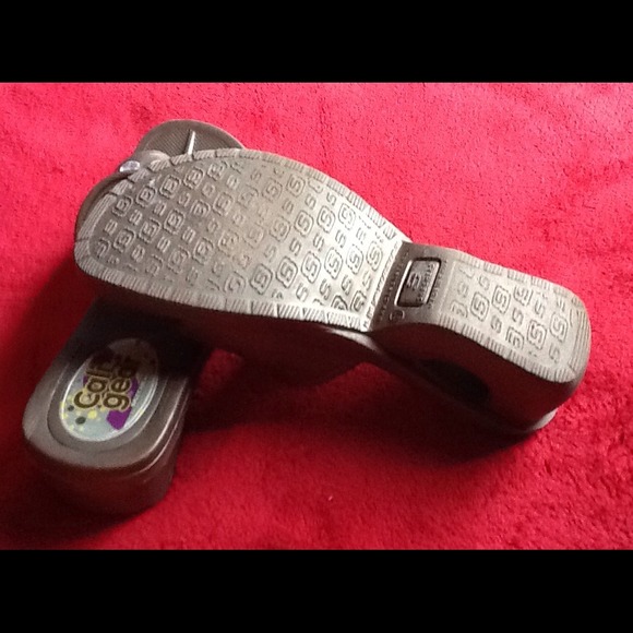 🌹🌹REDUCED -Cali Gear Sketchers😃 - Picture 2 of 2