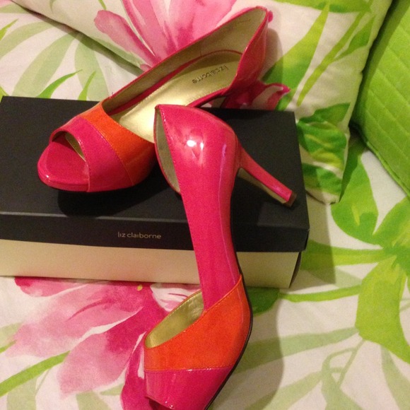 SOLD Fuchsia/Orange block colors shoes SOLD!