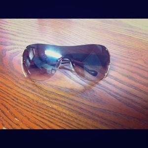 💥Jessica Simpson sunglasses💥