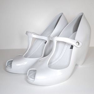 melissa vinyl wedge pale gray