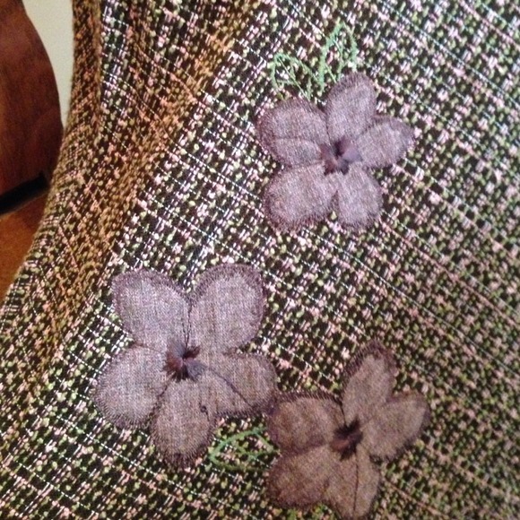 🌺 SOLD🌺 Lovely Boutique Find!!! - Picture 2 of 3