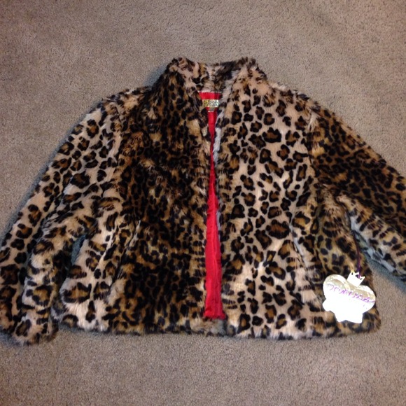 Super soft cheetah fur jacket