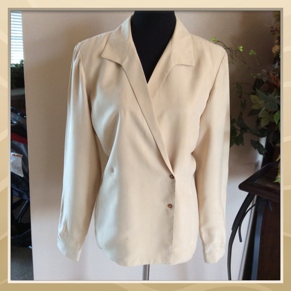 Liz Claiborne Jackets & Blazers - LIGHT TAN DOUBLE BREASTED JACKET