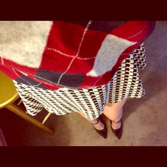 F21 Navy Herringbone Skater Skirt