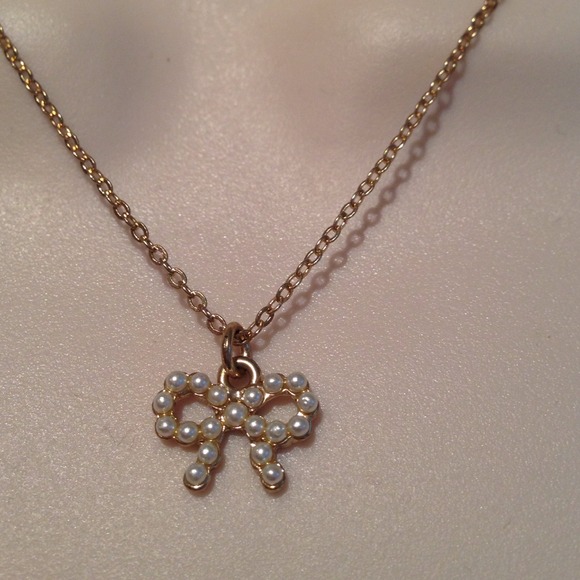 Adorable pearl now necklaces - gold or silver