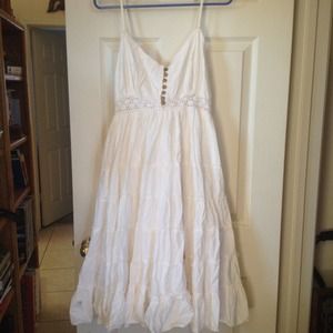 White flowy fluffy dress