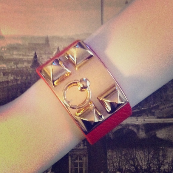 Cuff bracelet