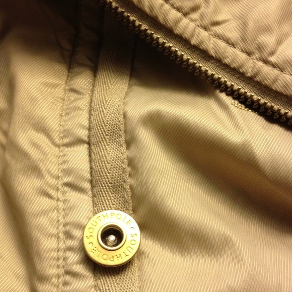 🙅🏾♂️Like New Condition SouthPole Winter Jacket - Picture 3 of 3