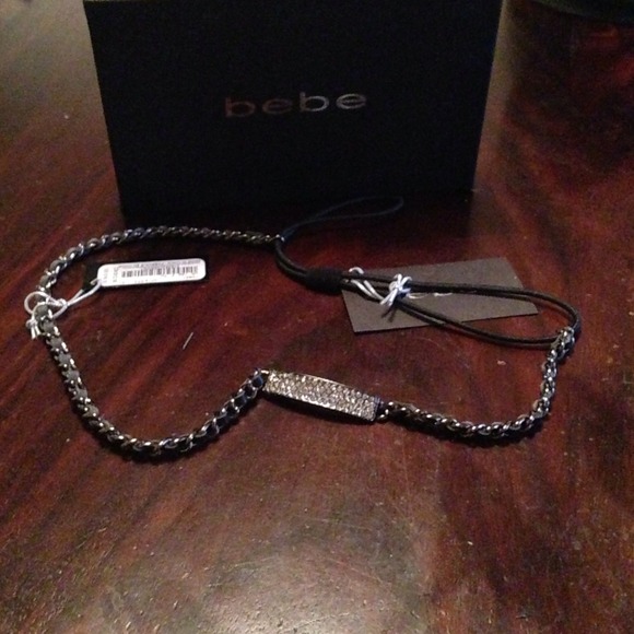 Bebe woven chain with plate