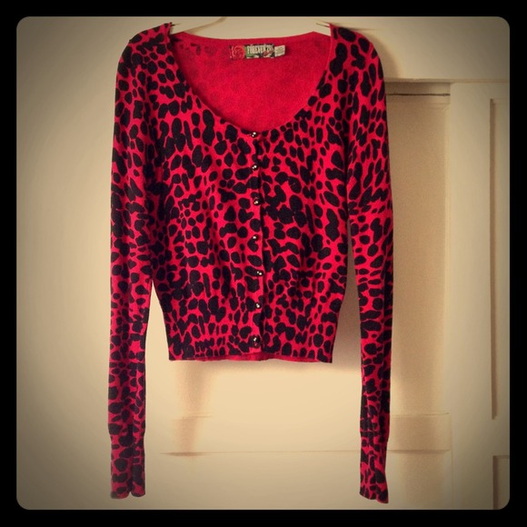 ❤️Red & Black Spotted Cropped Cardigan
