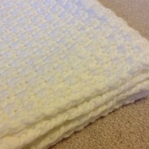 SOLD - Forever21 Thick White Winter Scarf